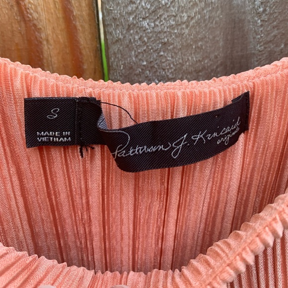 Peach shiny satin tiered tie strap tank top S - Picture 6 of 8